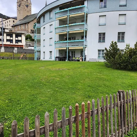 Grosszuegige 3 Schlafzimmer Neben Skipiste Und Jakobshornbahn 2 Parkplaetze Davos