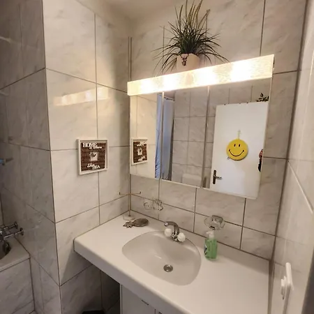 Grosszuegige 3 Schlafzimmer Mit Privatem Garten Neben Jakobshornbahn Apartment Davos