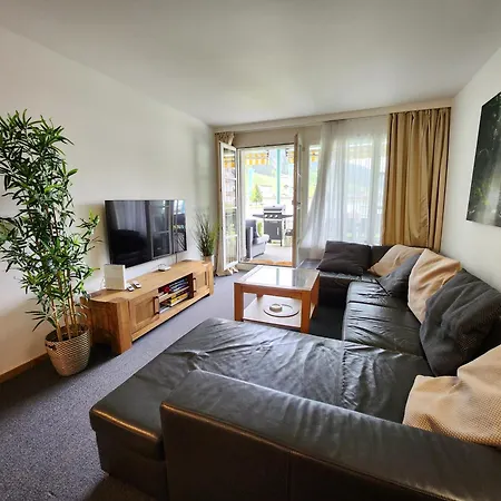 Apartment Grosszuegige 3 Schlafzimmer Mit Privatem Garten Neben Jakobshornbahn