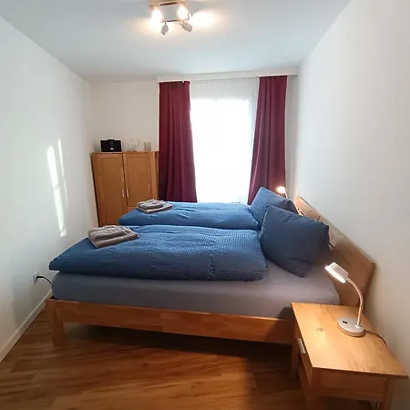Grosszuegige 3 Schlafzimmer Mit Privatem Garten Neben Jakobshornbahn * Davos