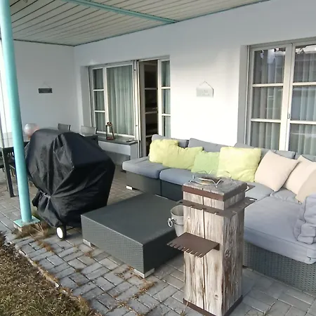 Grosszuegige 3 Schlafzimmer Mit Privatem Garten Neben Jakobshornbahn Apartment Davos