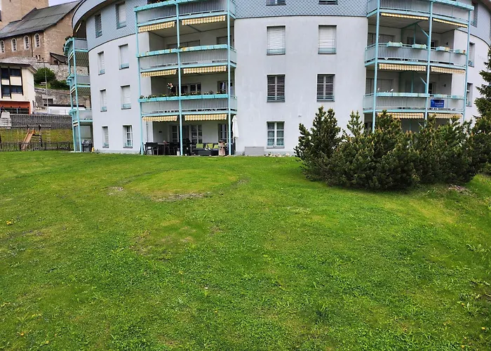 Fuer 8 Pers Neben Talstation Jakobshorn Skipiste 3 Schlafzimmer Privater Garten Vollausgestattete Kueche Apartment Davos