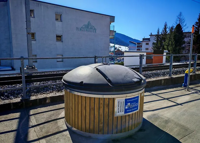 Fuer 8 Pers Neben Talstation Jakobshorn Skipiste 3 Schlafzimmer Privater Garten Vollausgestattete Kueche Apartment