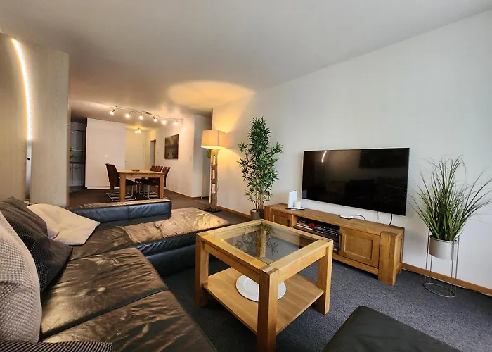 Fuer 8 Pers Neben Talstation Jakobshorn Skipiste 3 Schlafzimmer Privater Garten Vollausgestattete Kueche Apartment Davos