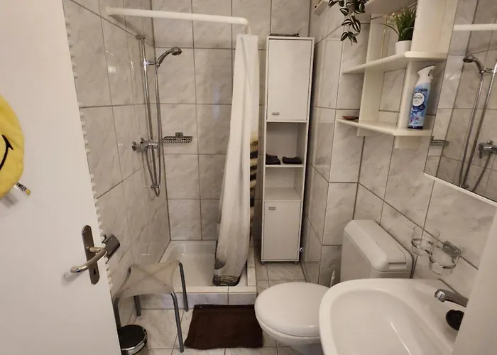 Fuer 8 Pers Neben Talstation Jakobshorn Skipiste 3 Schlafzimmer Privater Garten Vollausgestattete Kueche